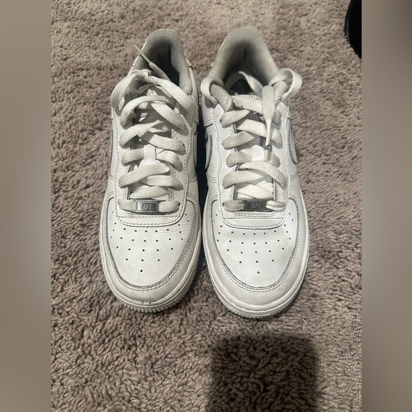 Nike Air Force 1 - Picture 1 of 5